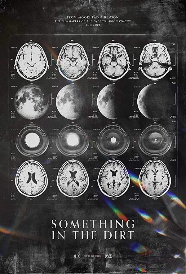 فیلم Something in the Dirt 2022 چیزی در خاک